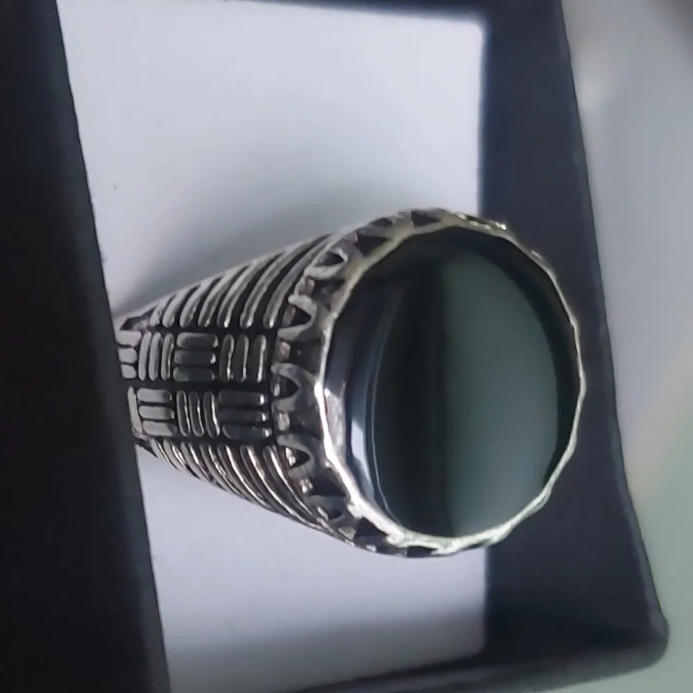 Silver and Black Statement Ring - Picture 3 of 8